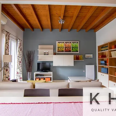 Terraced Maisonette In Argostoli! * Аргостолион