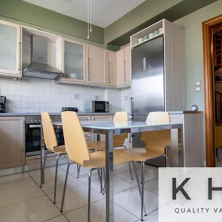 Terraced Maisonette In Argostoli!