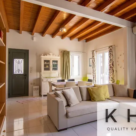 Terraced Maisonette In Argostoli! *