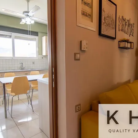 Terraced Maisonette In Argostoli! Lägenhet